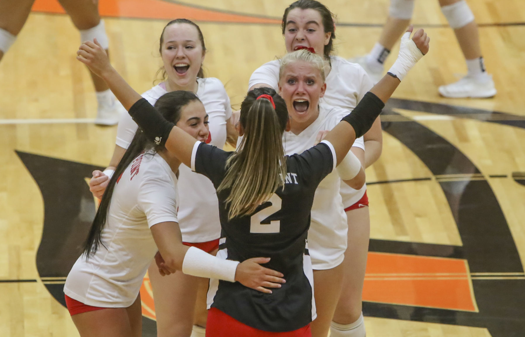 Crown Point/Penn volleyball